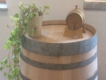 Preview: Fasstisch Weinfass als Stehtisch Eichenfass gebraucht, Tischfass Holzfass aufbereitet